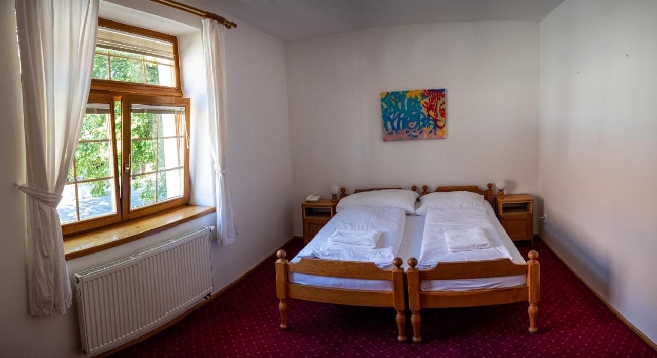 Grandhotel Sluchatko - Ex Zamecky Hotel Vranov nad Dyjí Zewnętrze zdjęcie