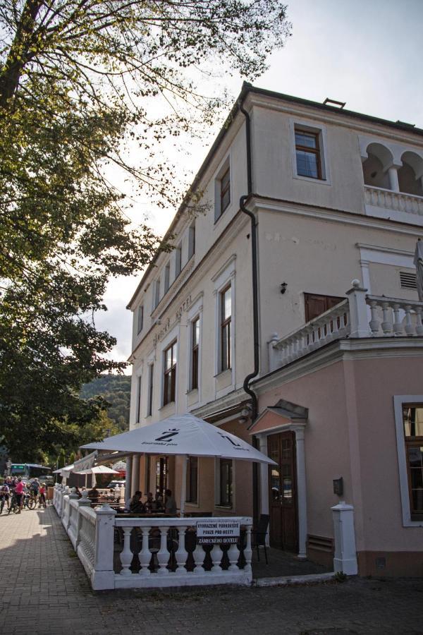 Grandhotel Sluchatko - Ex Zamecky Hotel Vranov nad Dyjí Zewnętrze zdjęcie
